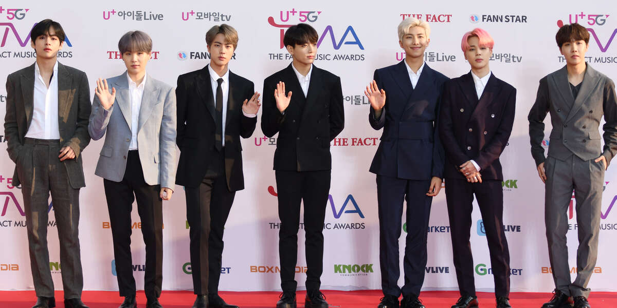 Homophobic Trolls Are Targeting BTS Stan Accounts on Twitter - Vimarsana News