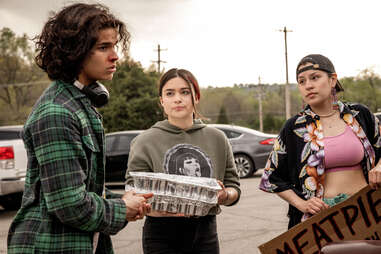 reservation dogs cast, paulina alexis in reservation dogs