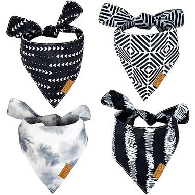 Because you can’t go wrong with black and white: Remy+Roo 4-Pack Monochrome Dog Bandanas