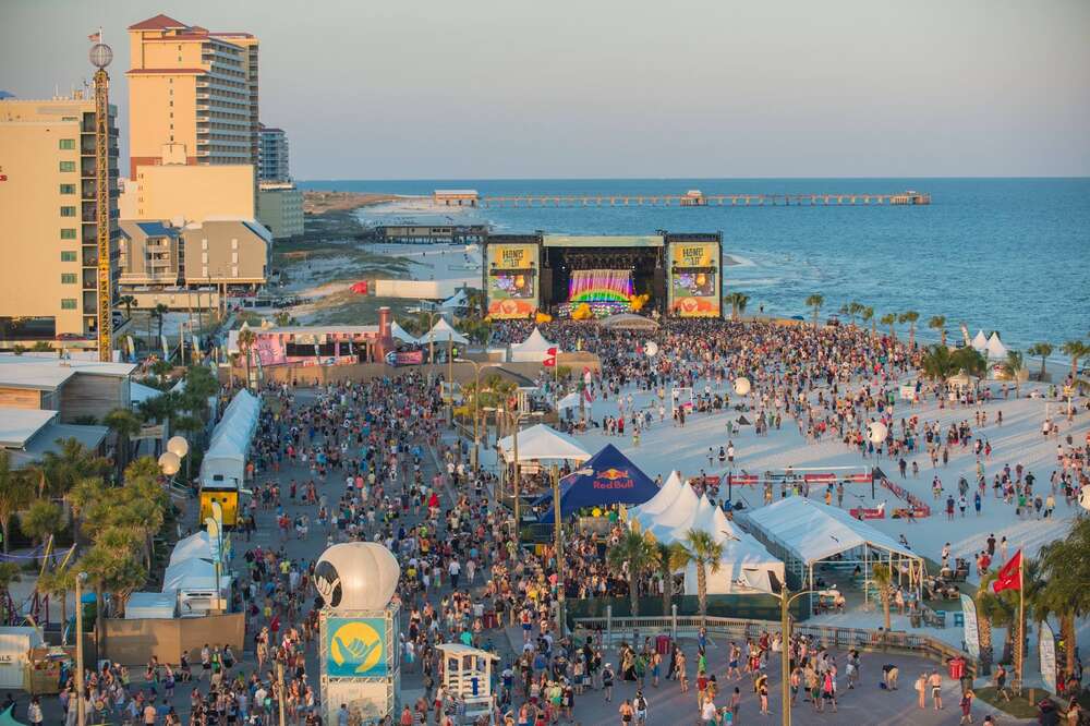 Best Small Towns In The Usa Which Town To Visit In Every State Thrillist Best Small Towns In The Usa Which Town To Visit In Every State Thrillist