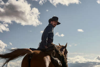 benedict cumberbatch in the power of the dog