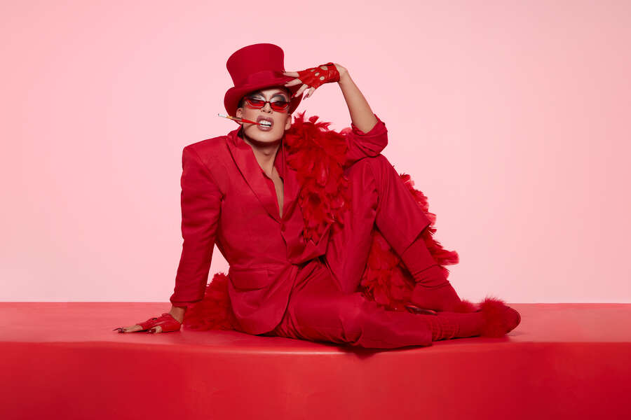 How the Multi-Talented Drag Queen Alaska Has Gone Meta - Vimarsana News