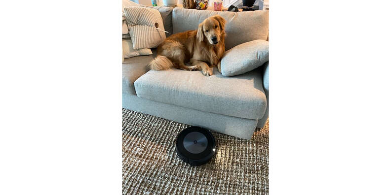 iRobot Roomba j7 review: A smarter Roomba that steers clear of pet poo