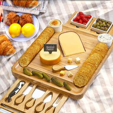 House Ur Home Full Cheese and Charcuterie Set