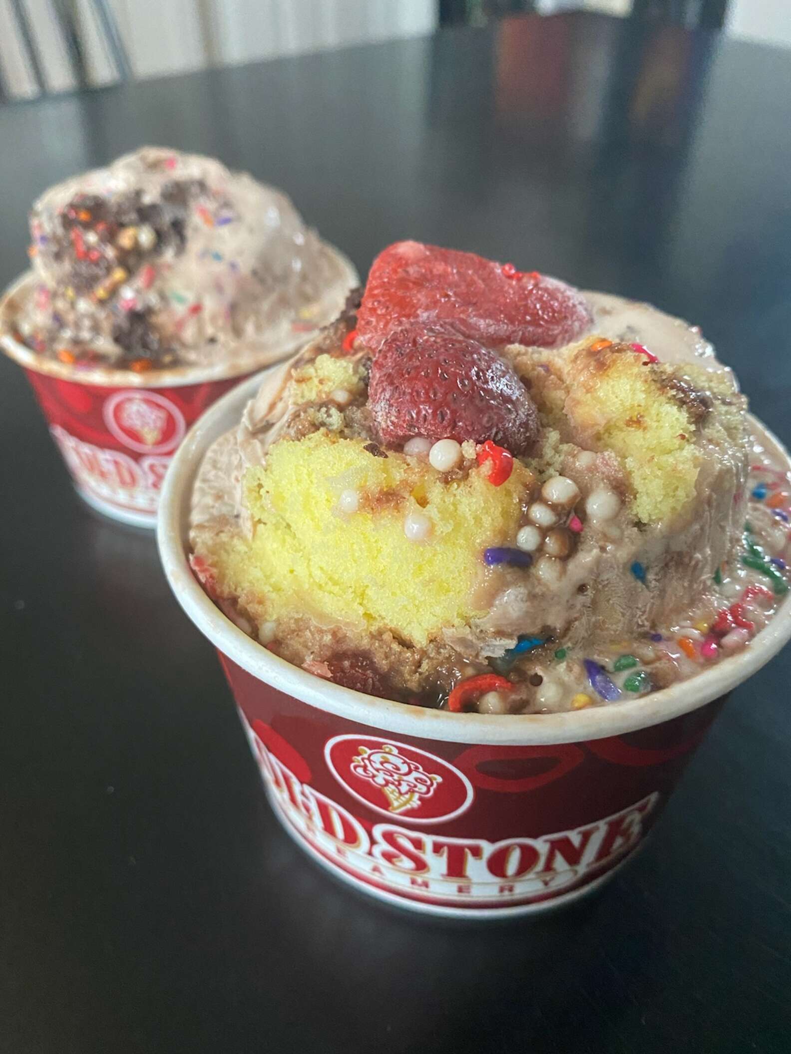 Taste Test: Cold Stone’s New 2021 Holiday Flavors - Thrillist