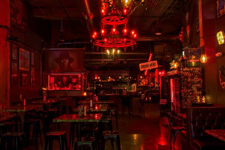 Places to eat best sale in long beach