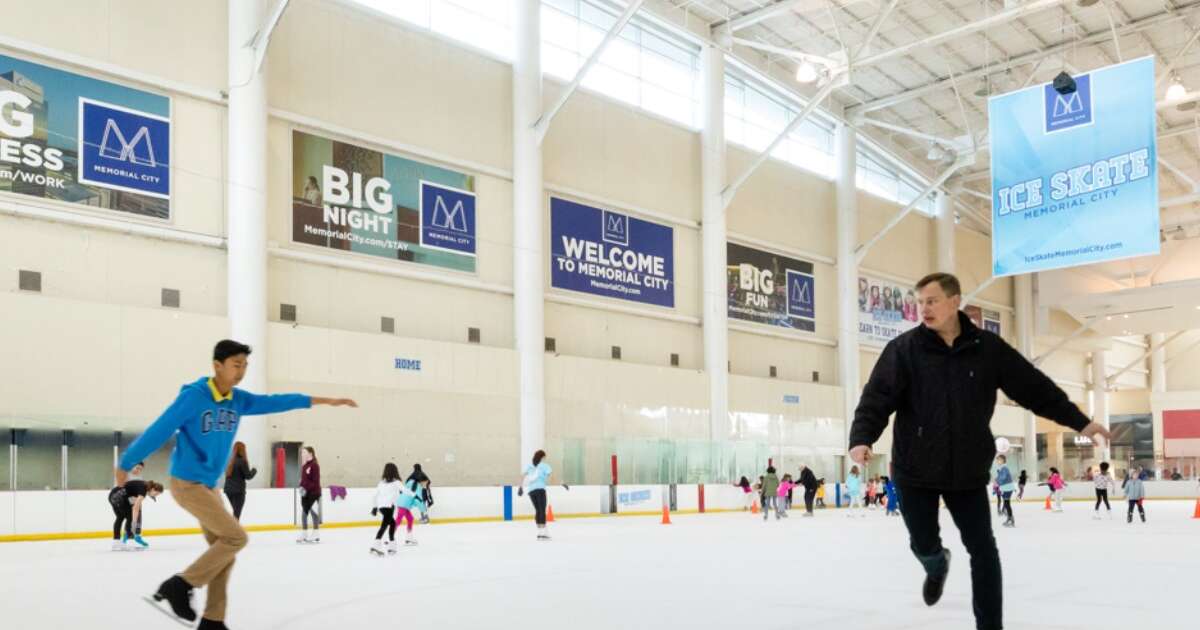 Skate mall store