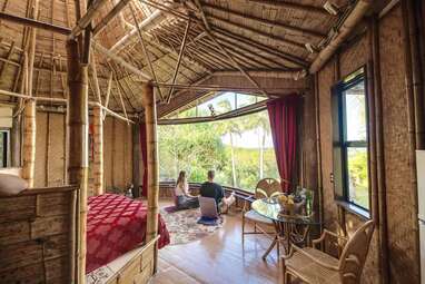 Hawaiian “bamboo temple” with ocean views