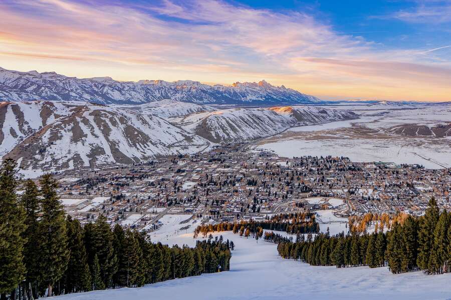 jackson hole wy tour guide