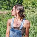 Photo of author Danielle Hallock