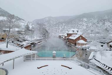 glenwood hot springs pool