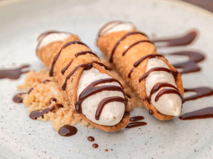 cannoli at Alta Strada