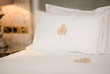 Ashford Castle Bed Linens (King)