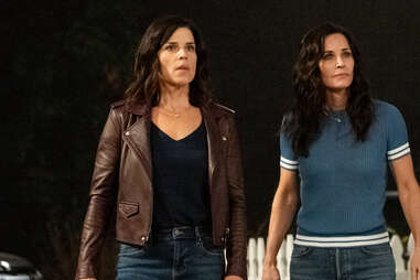 neve campbell and courteney cox scream