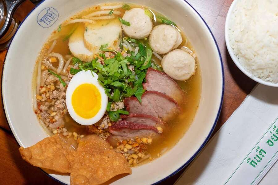 Soothr: New York, NY - Thrillist
