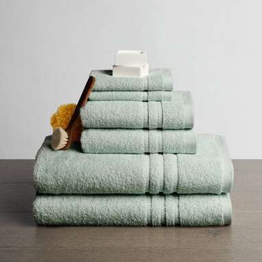 This On-sale Bath Towel Set Reminds Shoppers of Staying in a Hotel