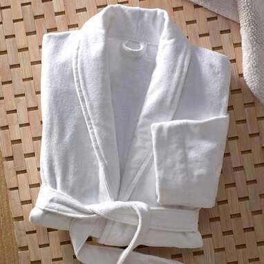 Best Hotel Towels and Bathrobes You Can Buy - Thrillist