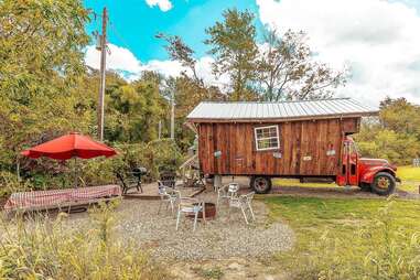 Escape Into The Woods At These Cozy Cabins Across The US - Thrillist 5 Sunbury / Columbus North KOA Holiday