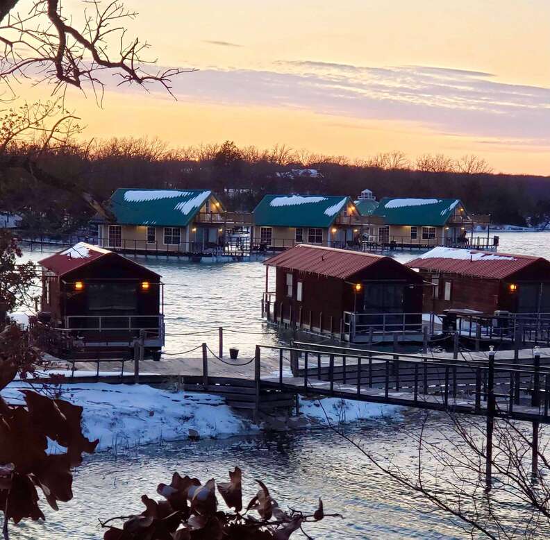 Escape Into The Woods At These Cozy Cabins Across The US - Thrillist 15 Lake Murray Floating Cabins