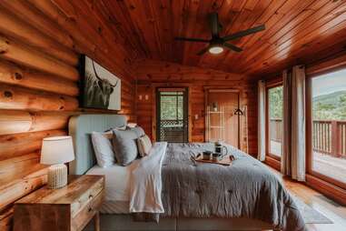 Escape Into The Woods At These Cozy Cabins Across The US - Thrillist 13 cabin