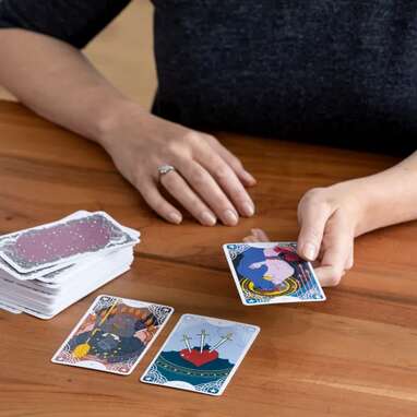 In The Cards: How to Read Tarot Class (Plus Tarot Deck)