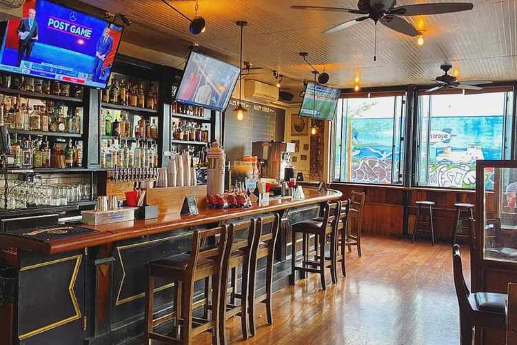 The 20 Best Sports Bars In NYC - New York - The Infatuation