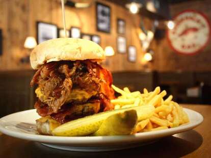 The Red Dog Saloon-London-Food