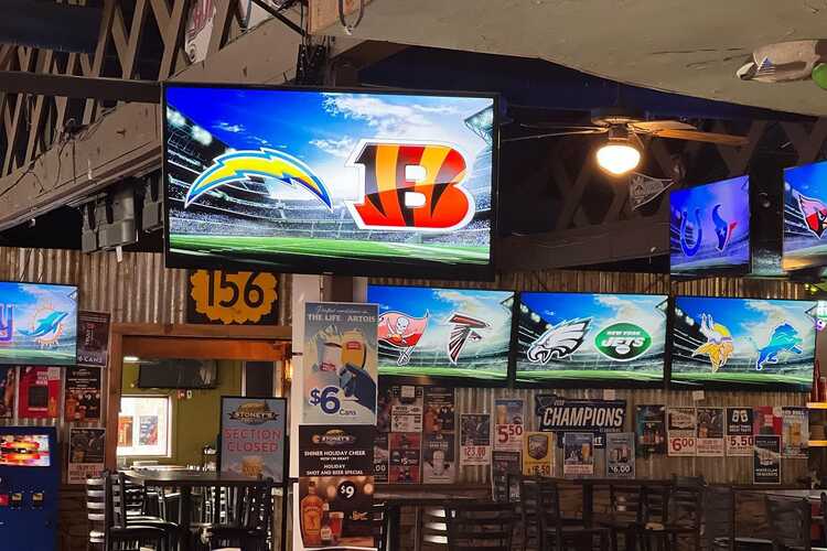 Denver Broncos Game Day Sports Bar Favorites: Where To Watch