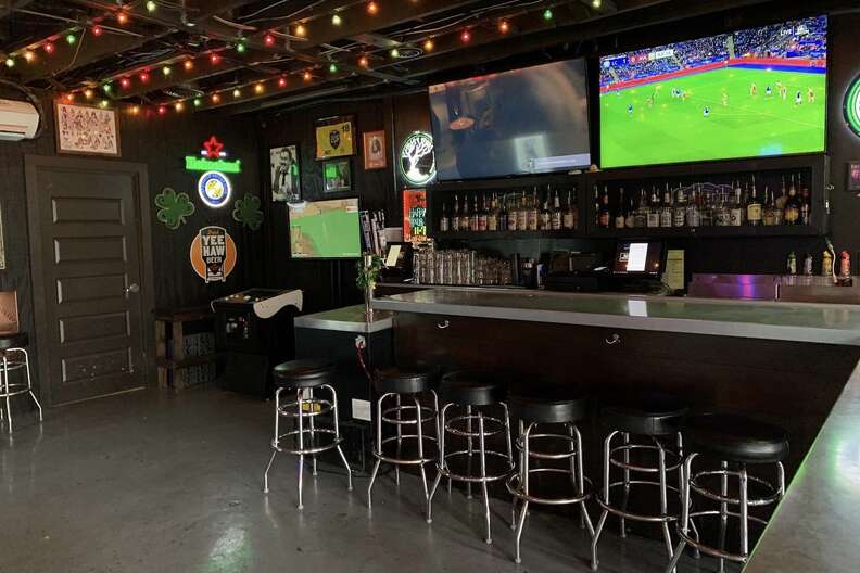 Best Sports Bars In Nashville Where To, West Coast Eagles Bar Stools