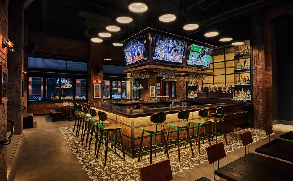 15 Best Sports Bars in NYC to Watch a Game With a Beer and Grub