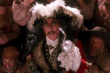 Dustin Hoffman as captain Hook, dustin hoffman in hook