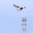 Watch This Olympic Snowboarder Set a World Record by Jumping 24 Feet Off the Halfpipe