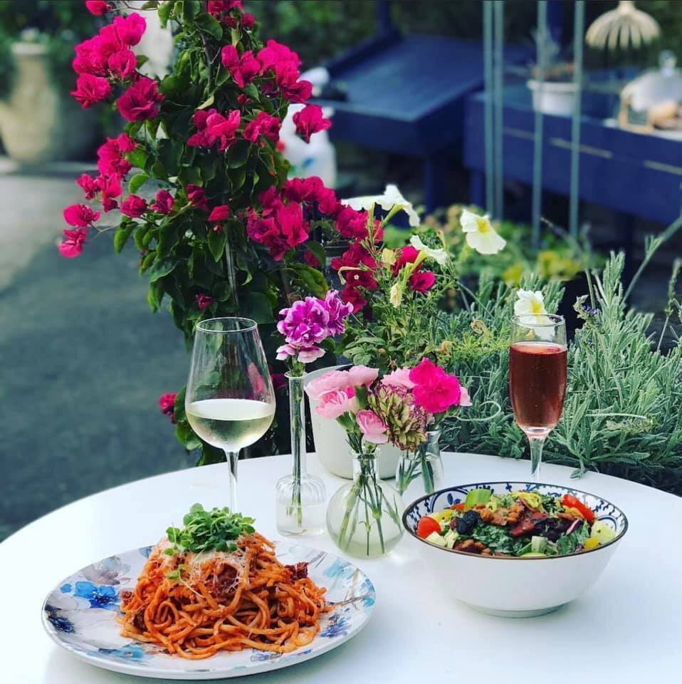 Best Outdoor Restaurants in LA Good Places to Eat Outside Right Now Thrillist
