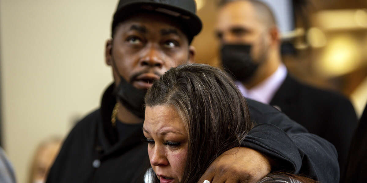 Wright Family, Activists See Injustice in Potter's Sentence - Vimarsana News
