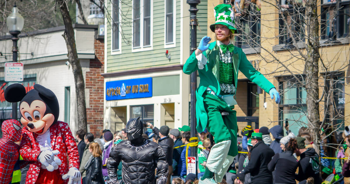 Boston celebrates Evacuation Day with free parking - Boston News, Weather,  Sports