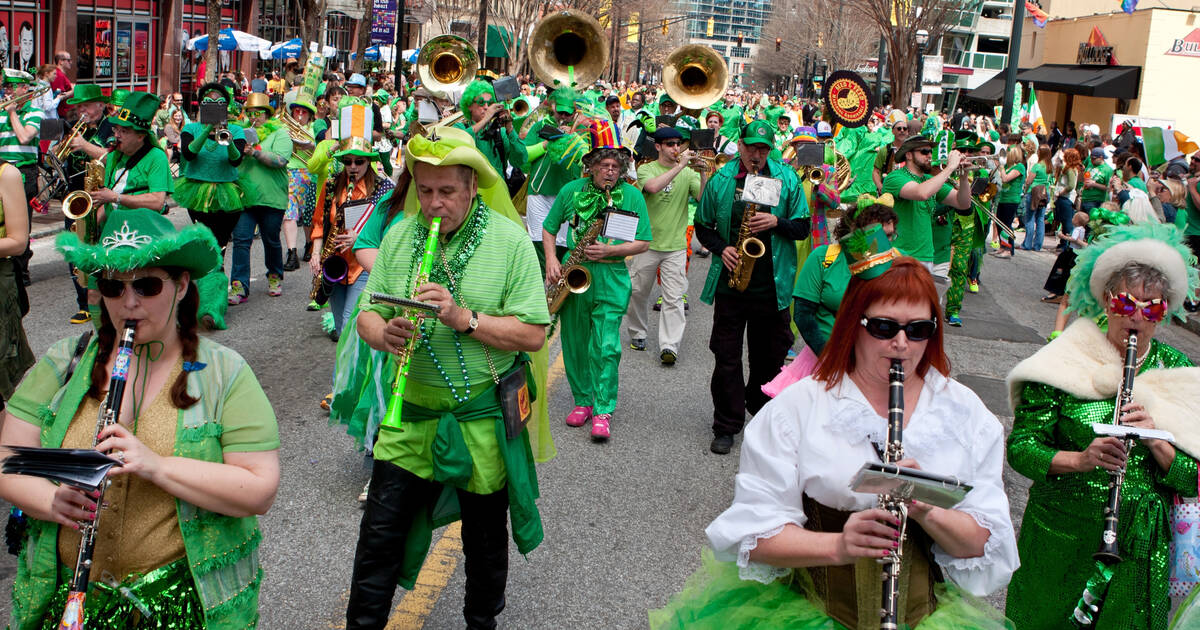 pala ganso oscuro Best Cities to Celebrate St. Patrick's Day 2022 in the US - Thrillist