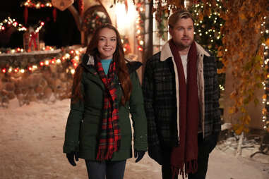 lindsay lohan, cord overstreet, falling for christmas