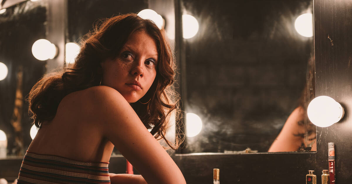 1200px x 630px - Mia Goth and Ti West Talk Double Roles in 'X' - Thrillist