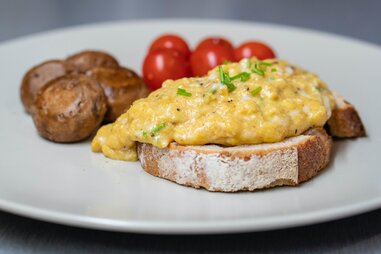 soft scrambled eggs