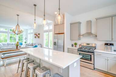 group airbnb nashville