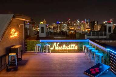 large airbnb nashville