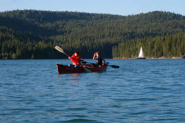 Scotts Flat Lake