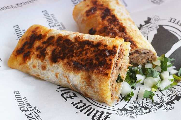 Mujer Divina Burrito and Coffee House