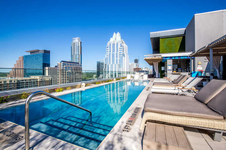 Azul Rooftop Pool Bar + Lounge