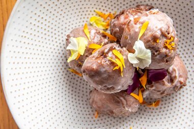 Ms. Icey’s Kitchen & Bar