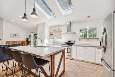 Airbnbs near Indiana Dunes National Park