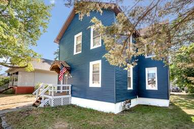 Airbnbs near Indiana Dunes National Park