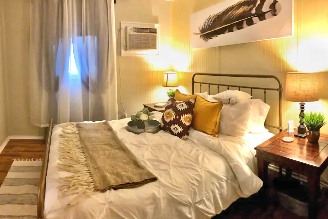 Airbnbs near Carlsbad Caverns National Park