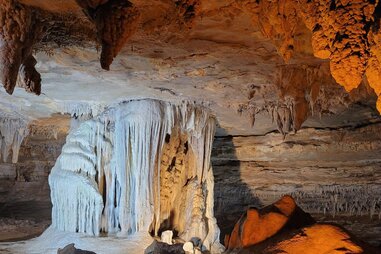 Fantastic Caverns