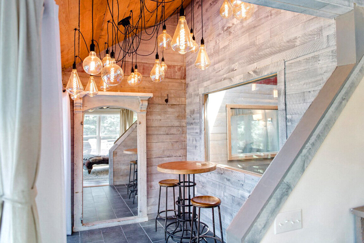 Hudson River barn airbnb